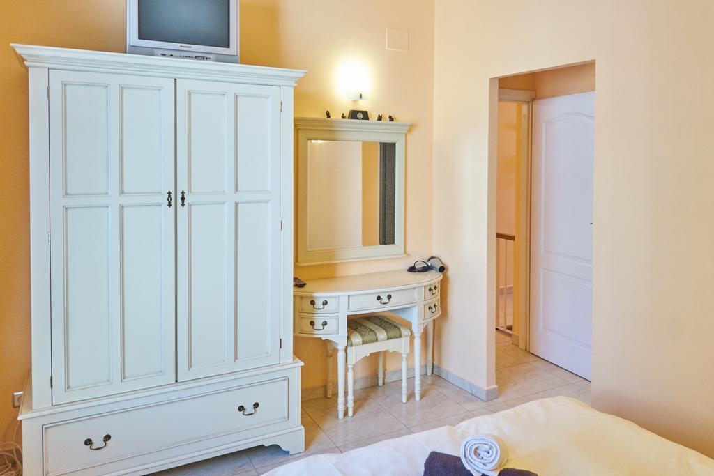 Esplanada Villa Constanţa Buitenkant foto